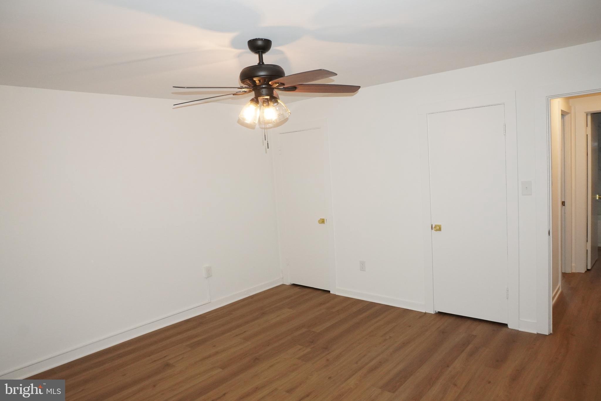 FREDERICK COURTS - Residential