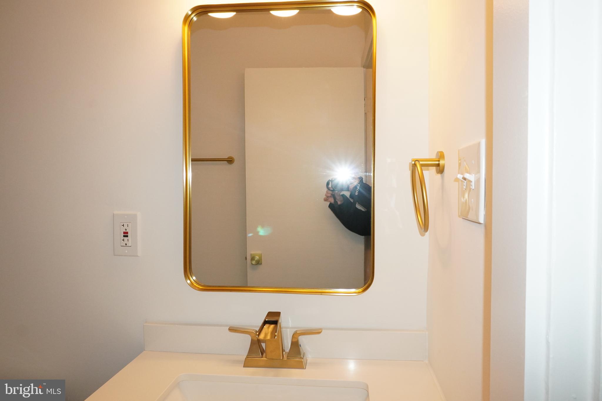 FREDERICK COURTS - Residential