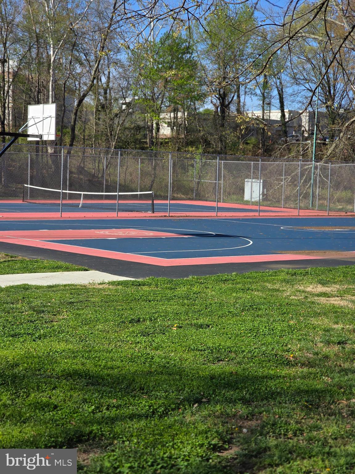 PALMER PARK - Residential