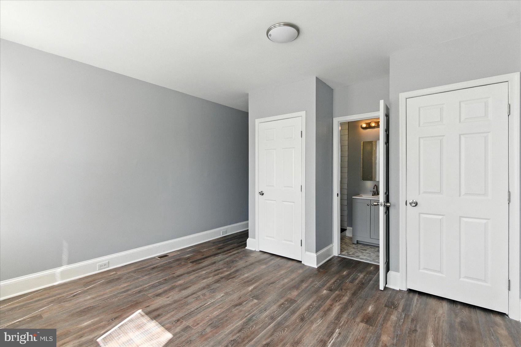 BARCLAY - Residential