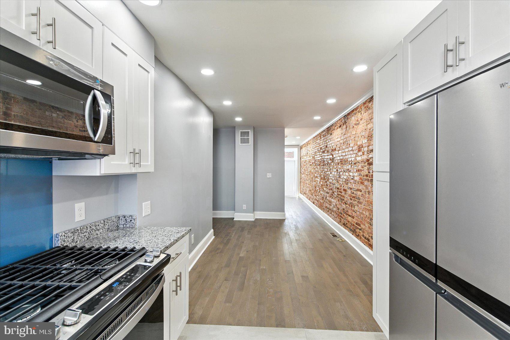 BARCLAY - Residential