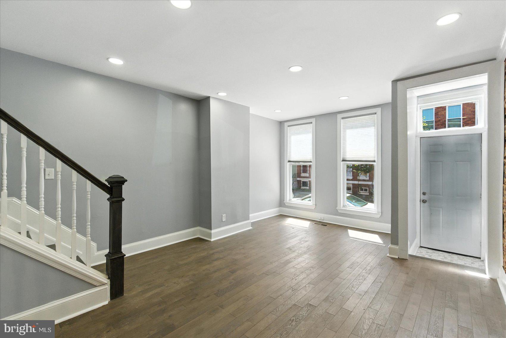 BARCLAY - Residential