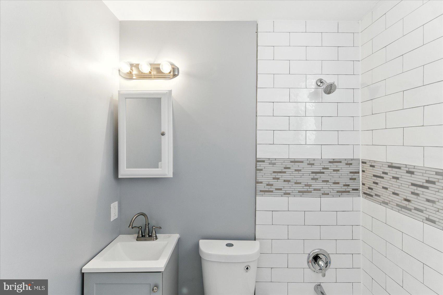 BARCLAY - Residential