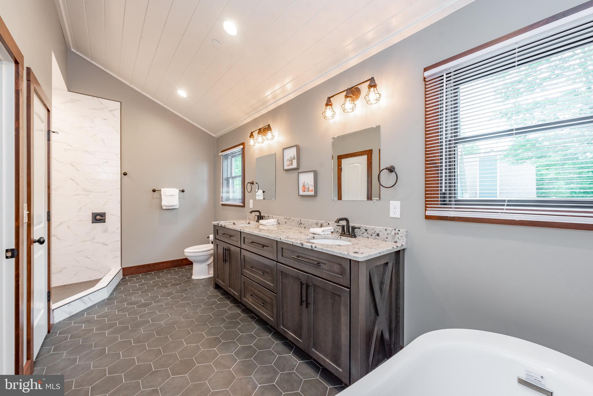 STILWATER - Residential