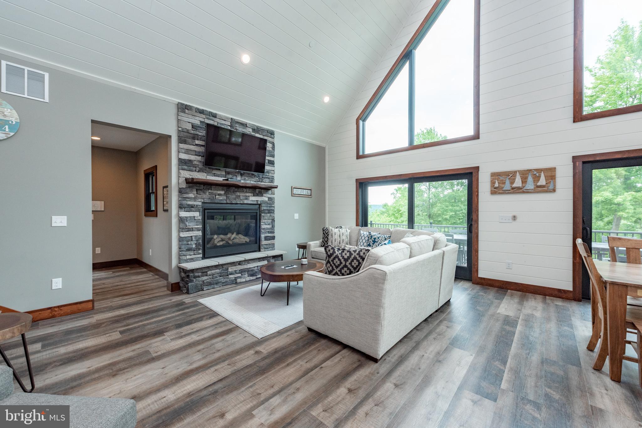 STILWATER - Residential