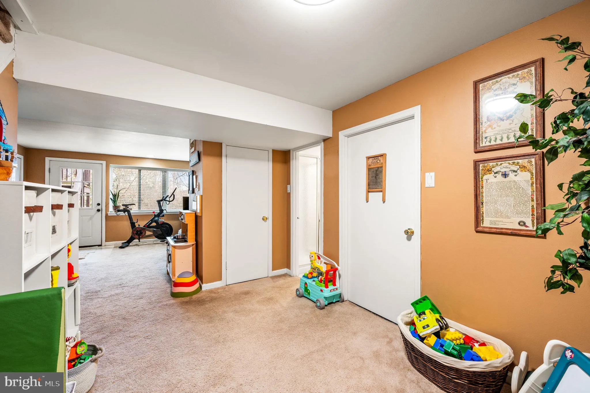 Drexel Hill, Pennsylvania 19026, United States, 2 Bedrooms Bedrooms, ,2 BathroomsBathrooms,Residential,Pending,10689