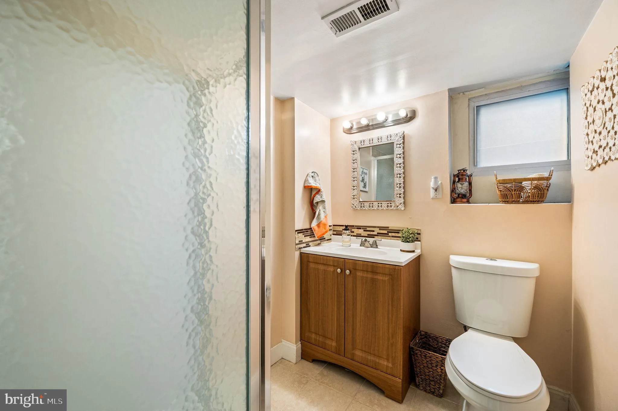 Drexel Hill, Pennsylvania 19026, United States, 2 Bedrooms Bedrooms, ,2 BathroomsBathrooms,Residential,Pending,10689