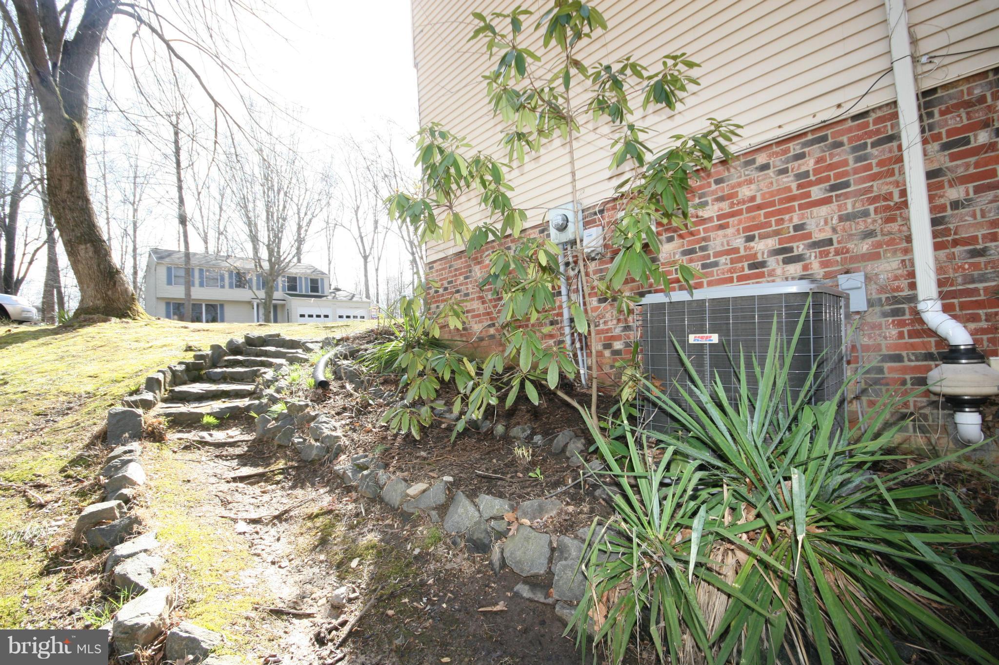 MONTCLAIR - Residential