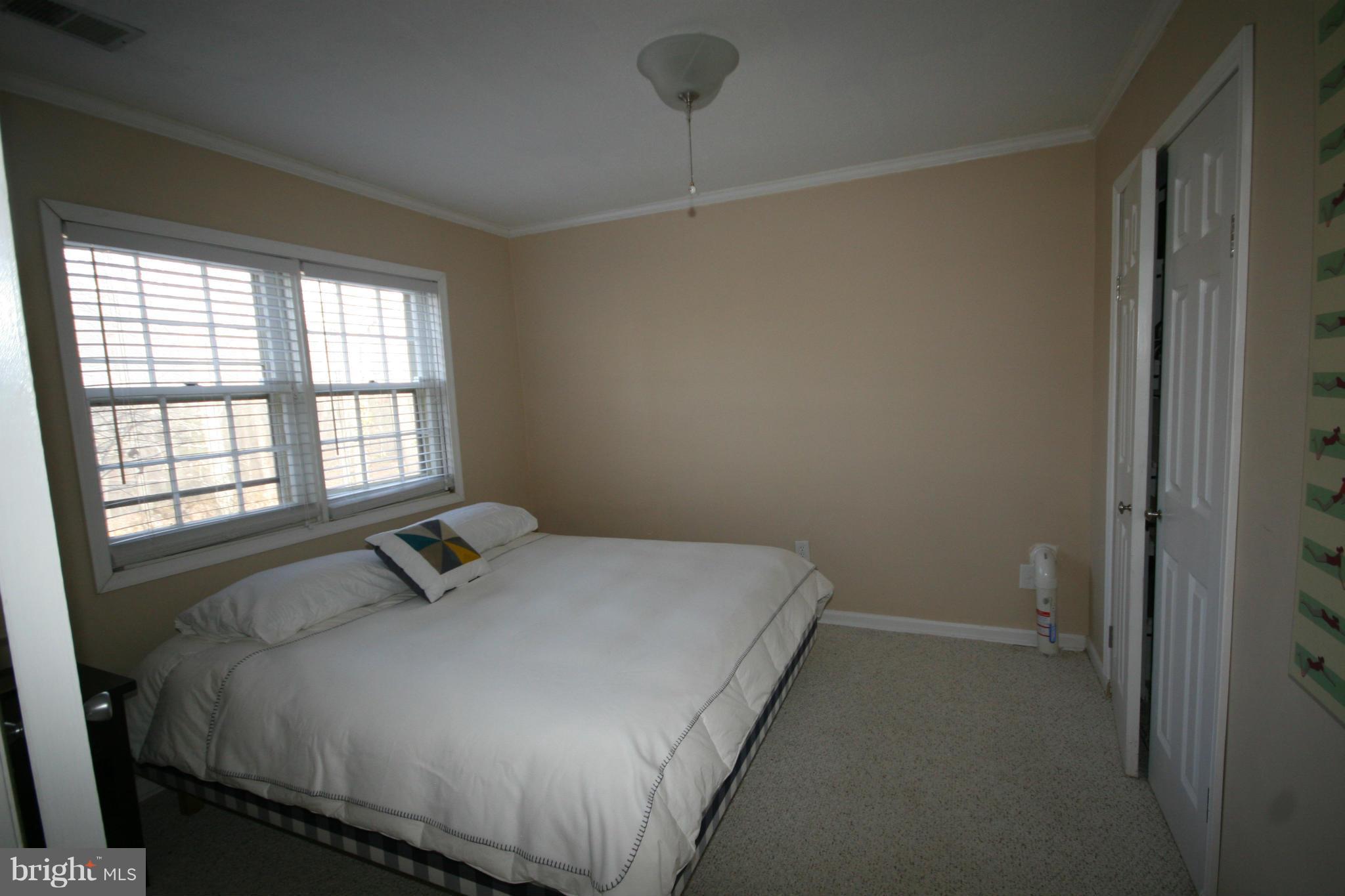 MONTCLAIR - Residential