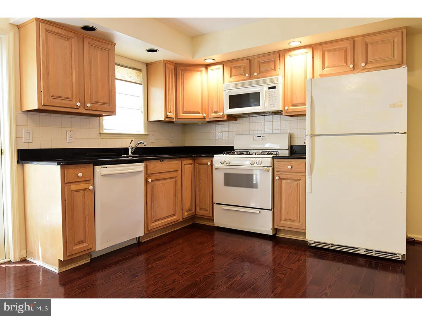 LOWER MOYAMENSING - Residential