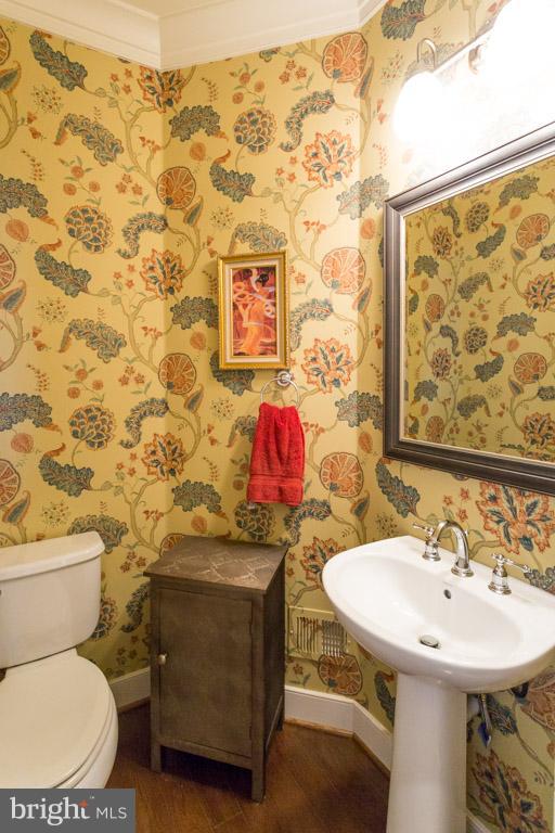 OLD TOWN COMMONS - Residential