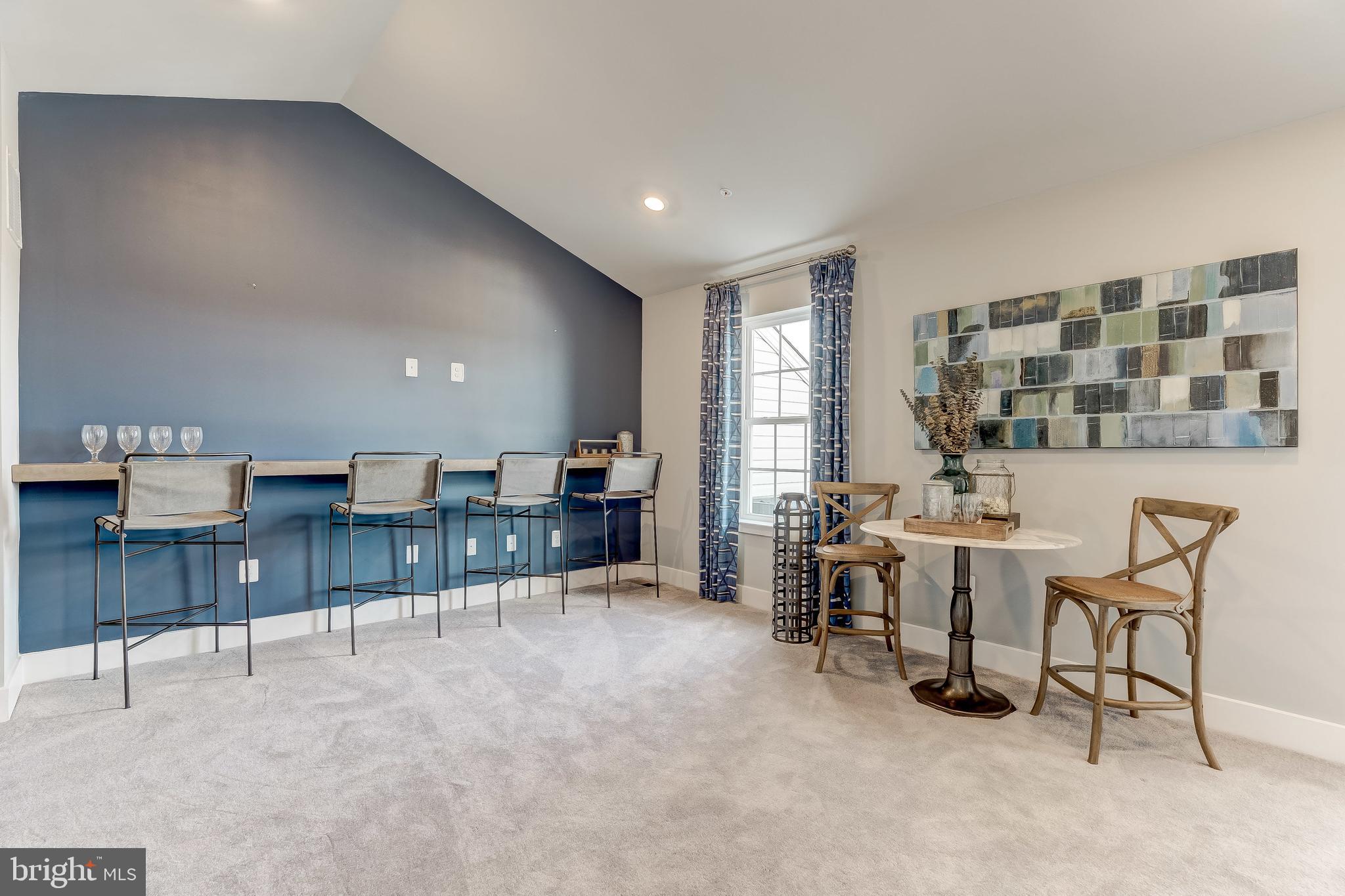 BLUE STREAM - Residential