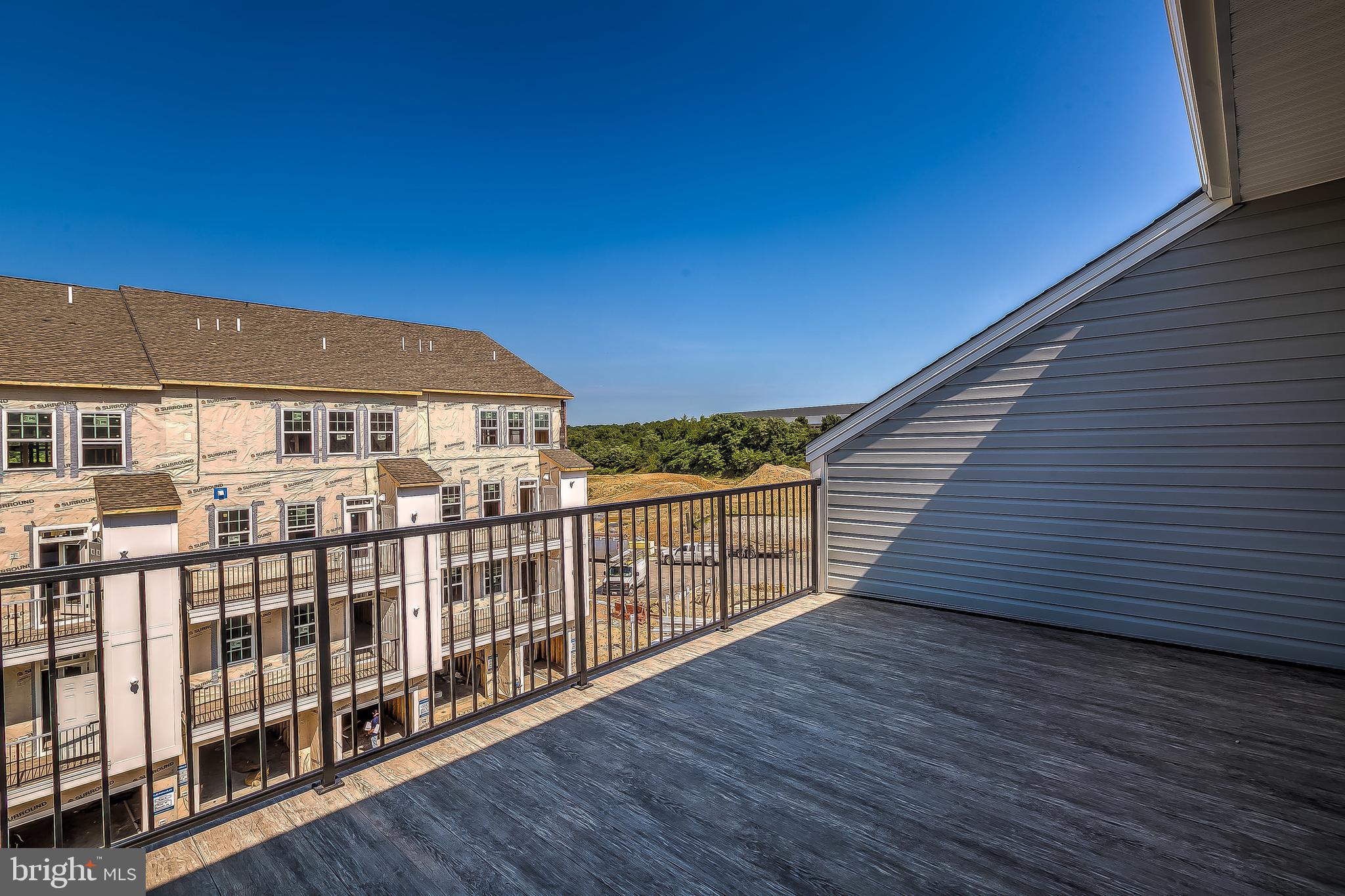 BLUE STREAM - Residential