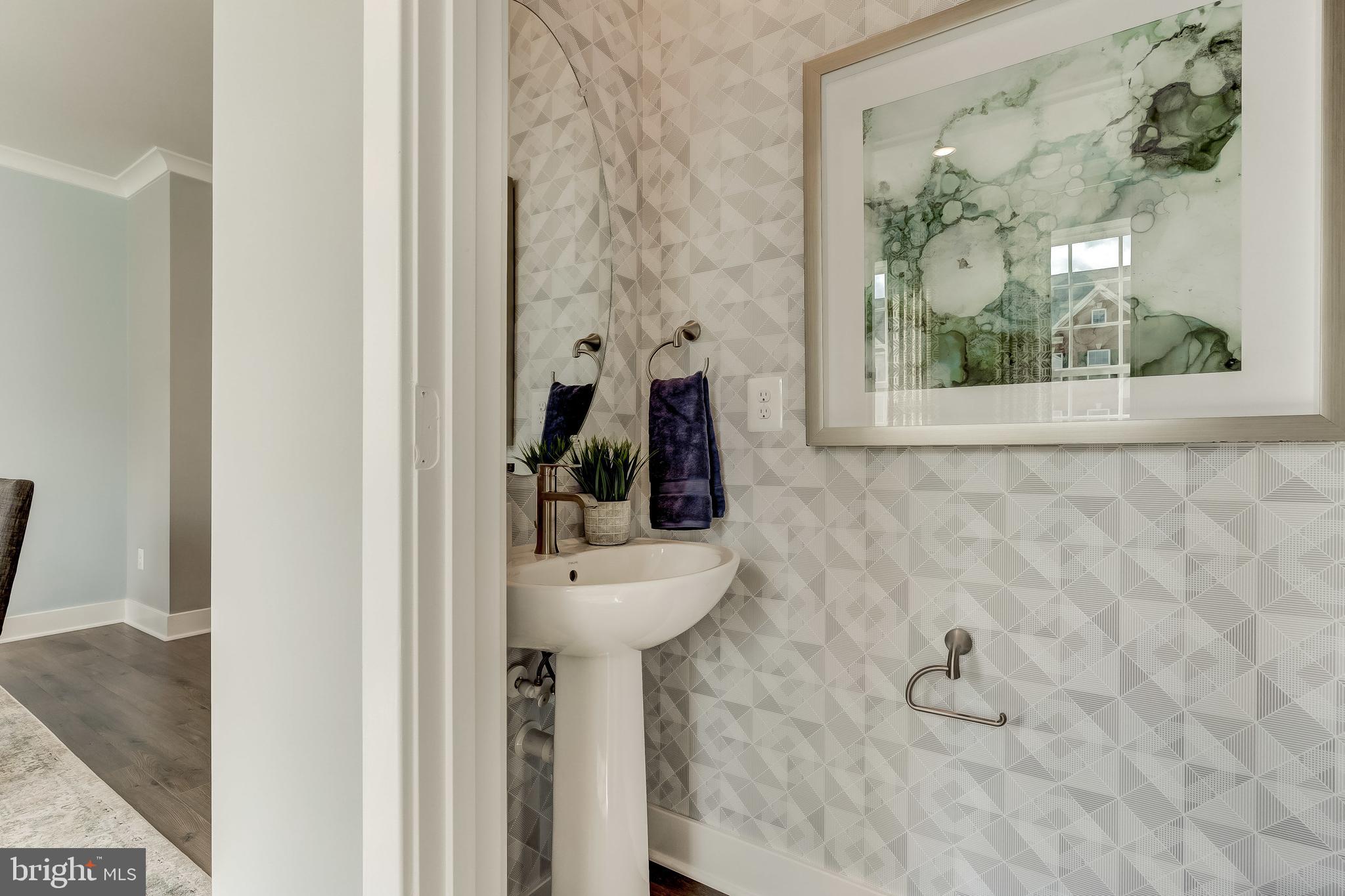 BLUE STREAM - Residential