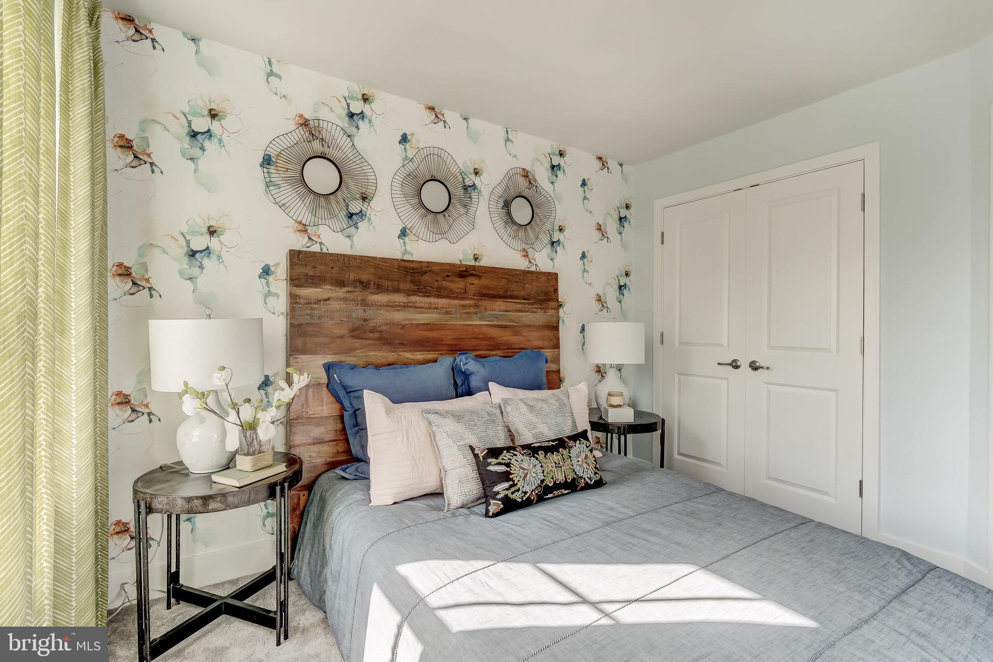 BLUE STREAM - Residential