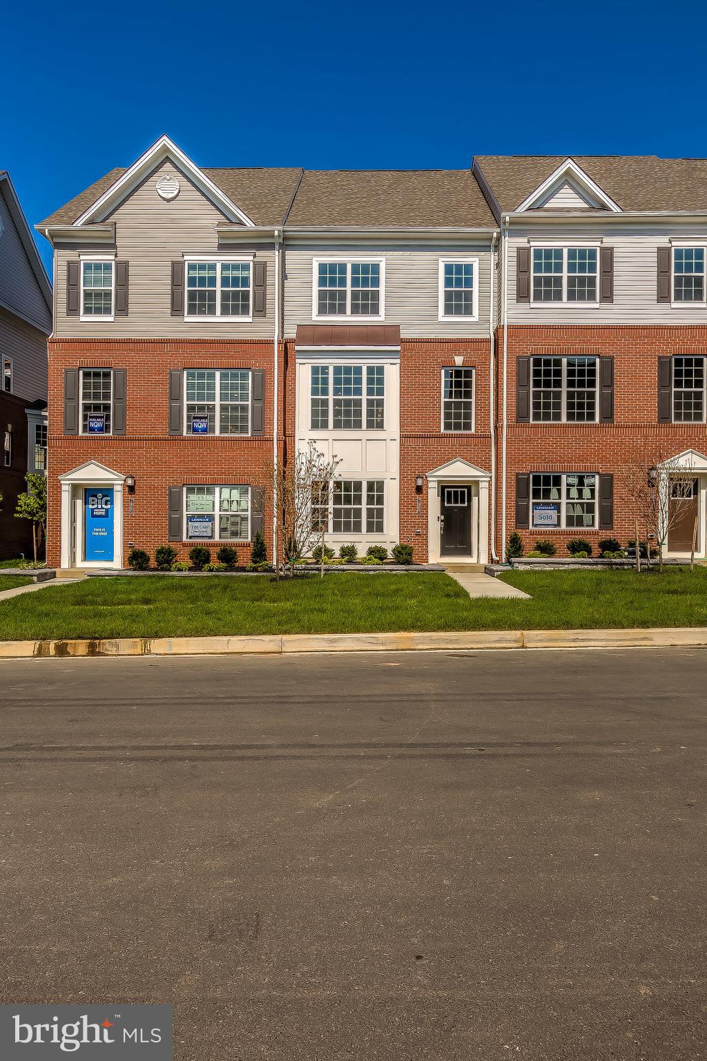 BLUE STREAM - Residential