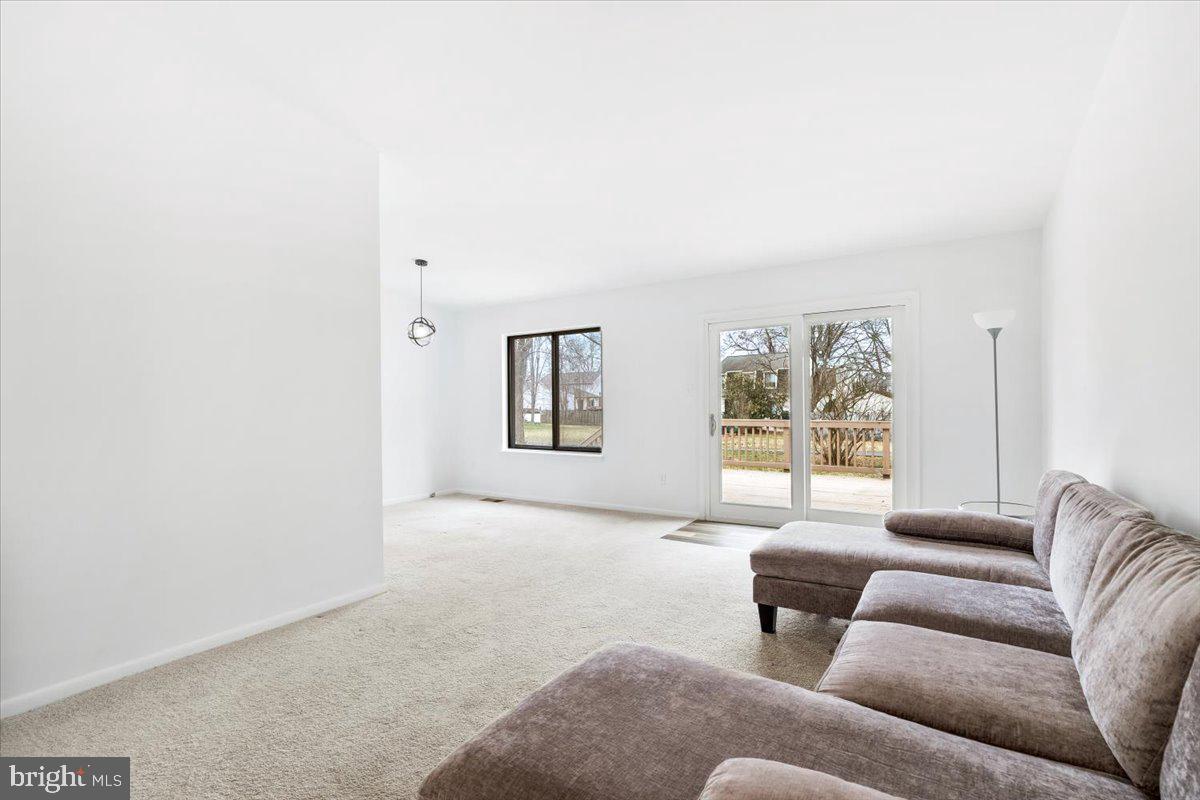 DISCOVERY - Residential