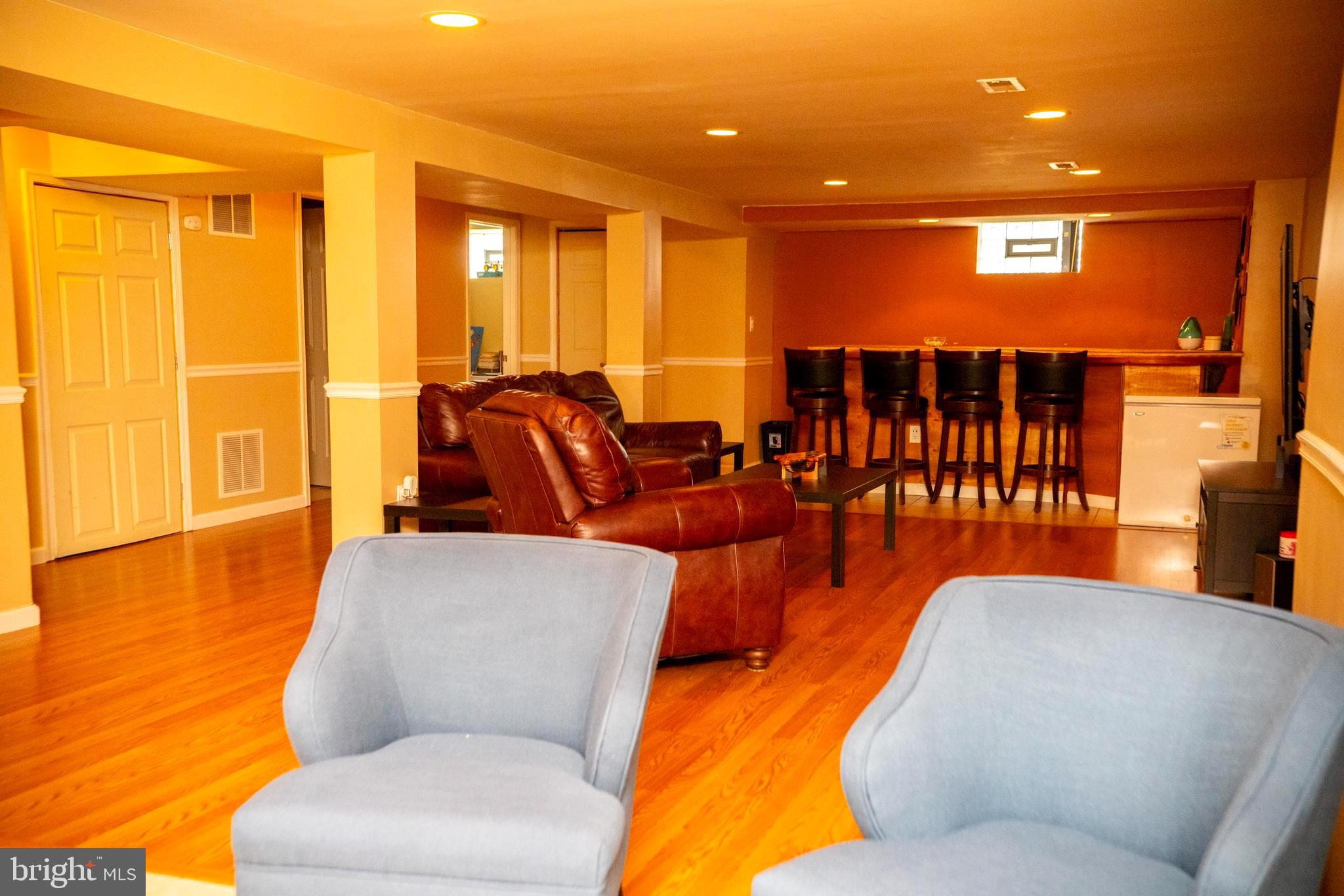 ROSEDALE - Residential