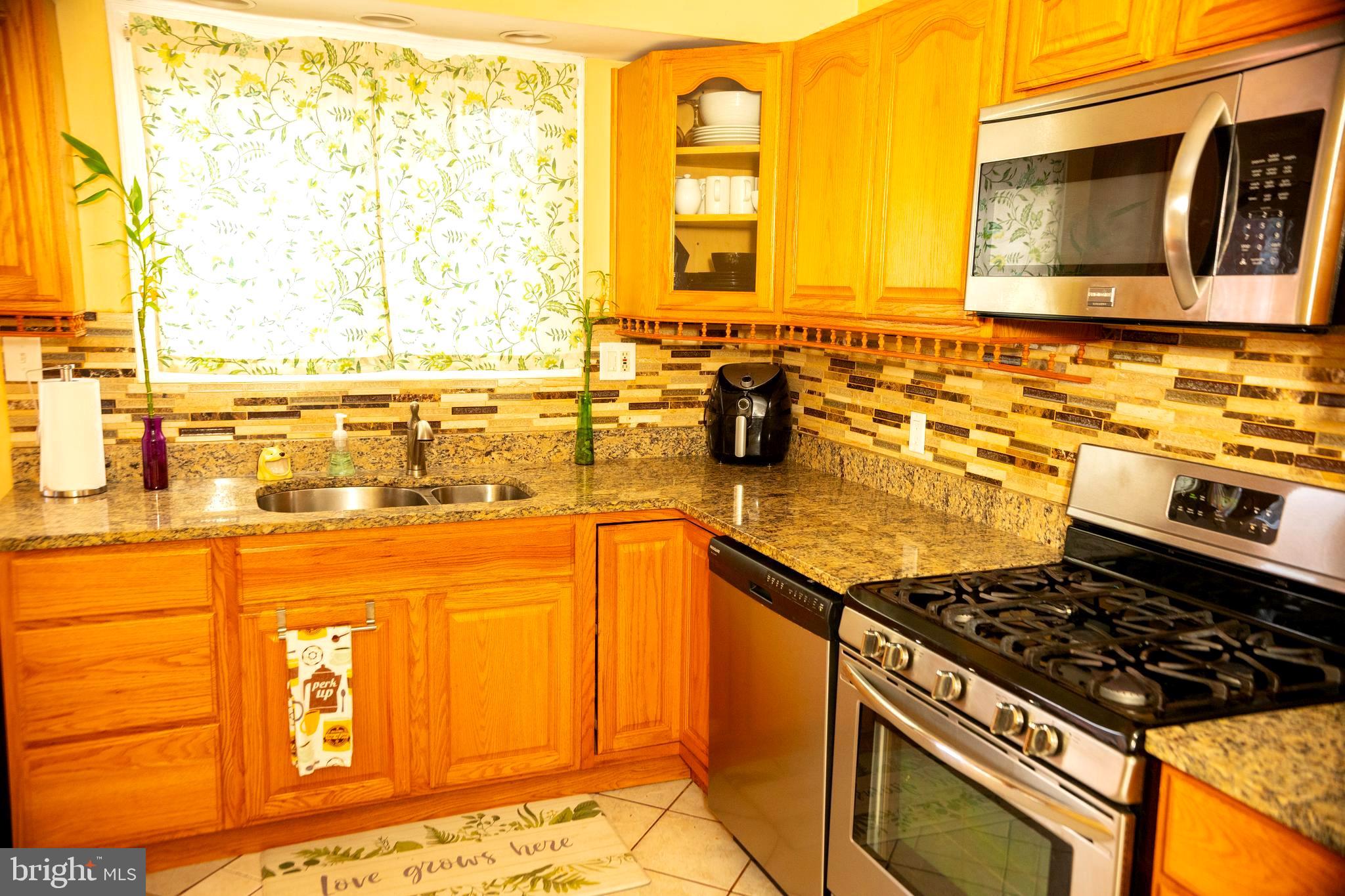 ROSEDALE - Residential