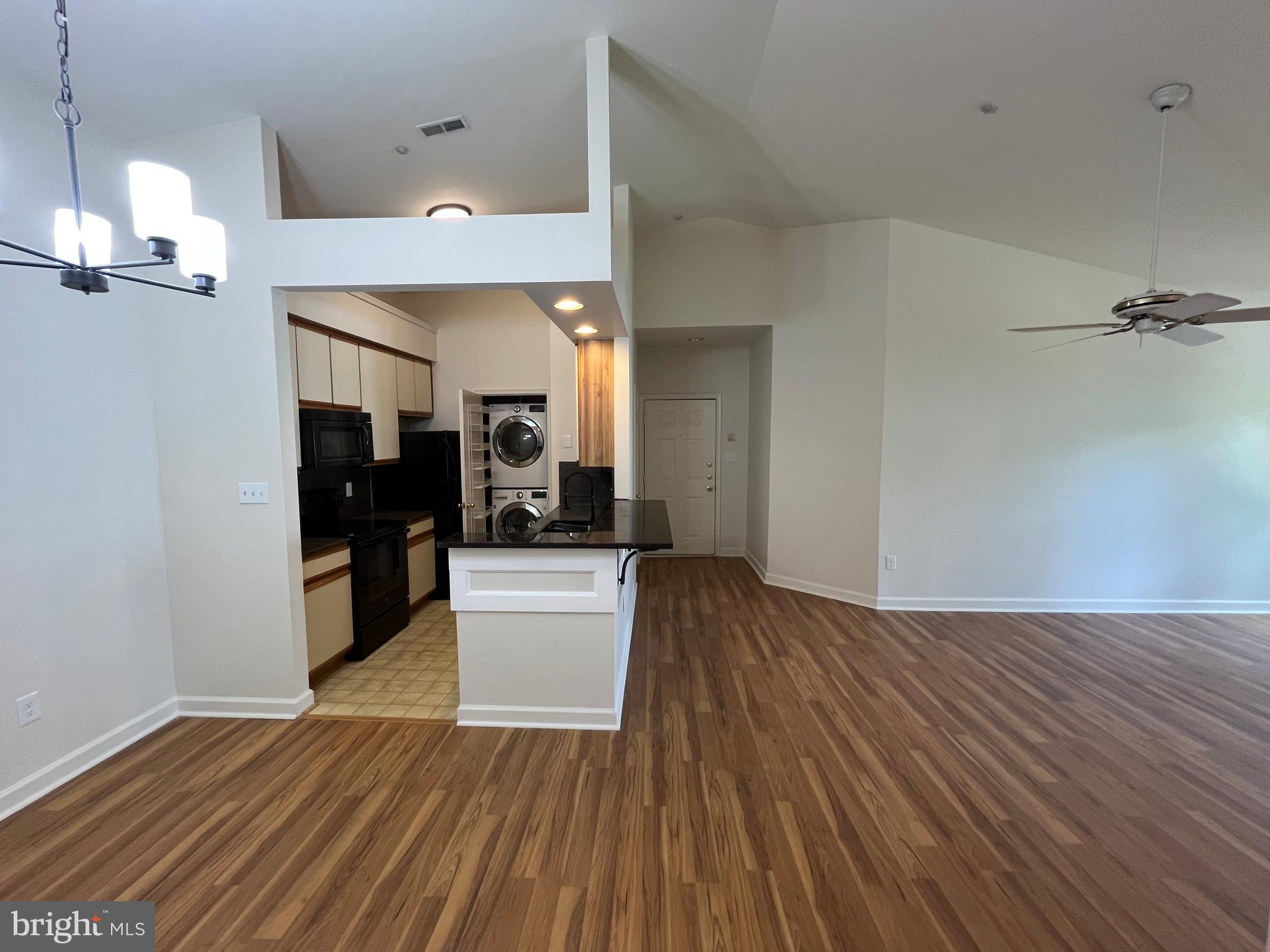 THE VINEYARDS CODM - Residential Lease