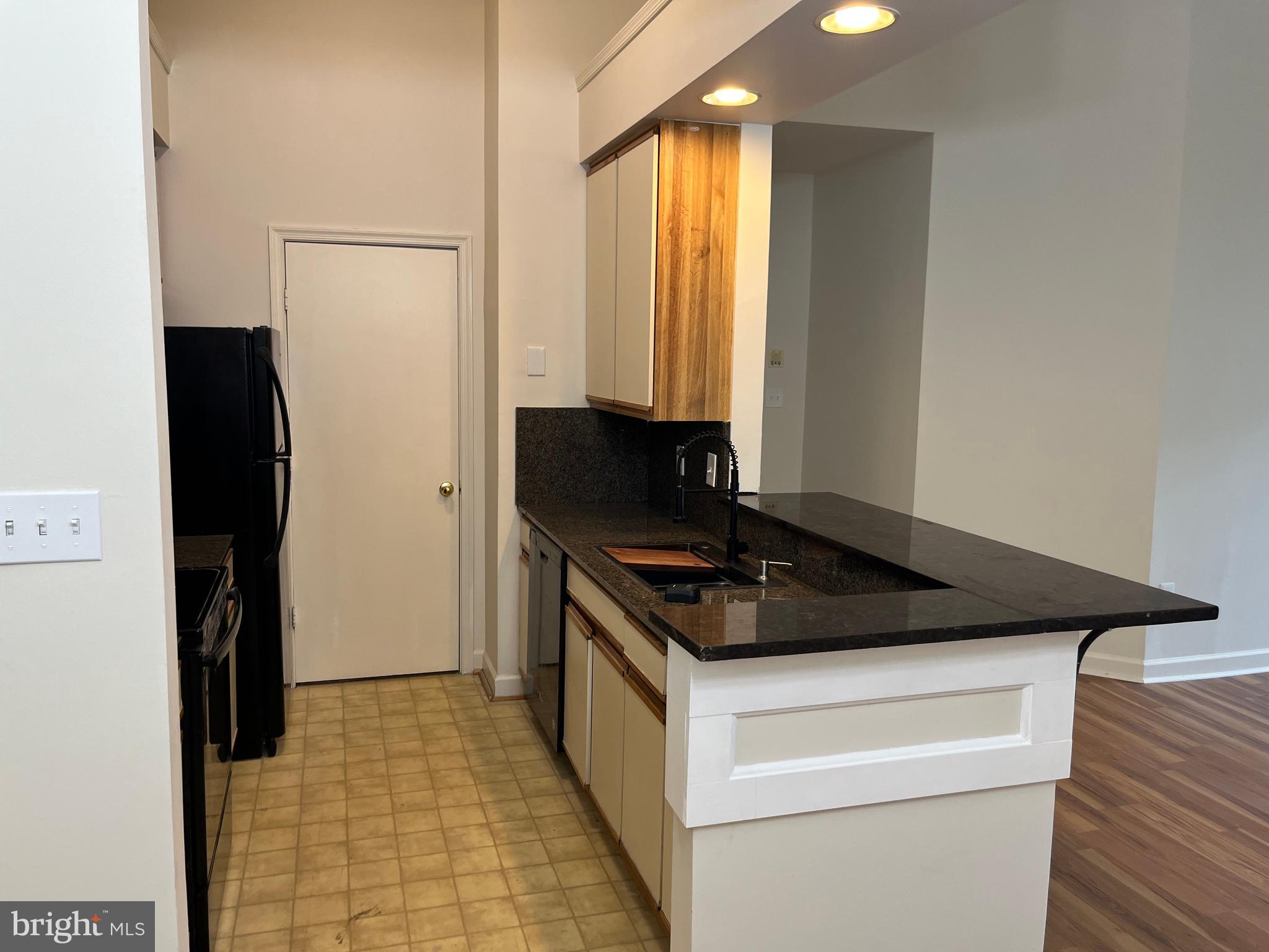 THE VINEYARDS CODM - Residential Lease