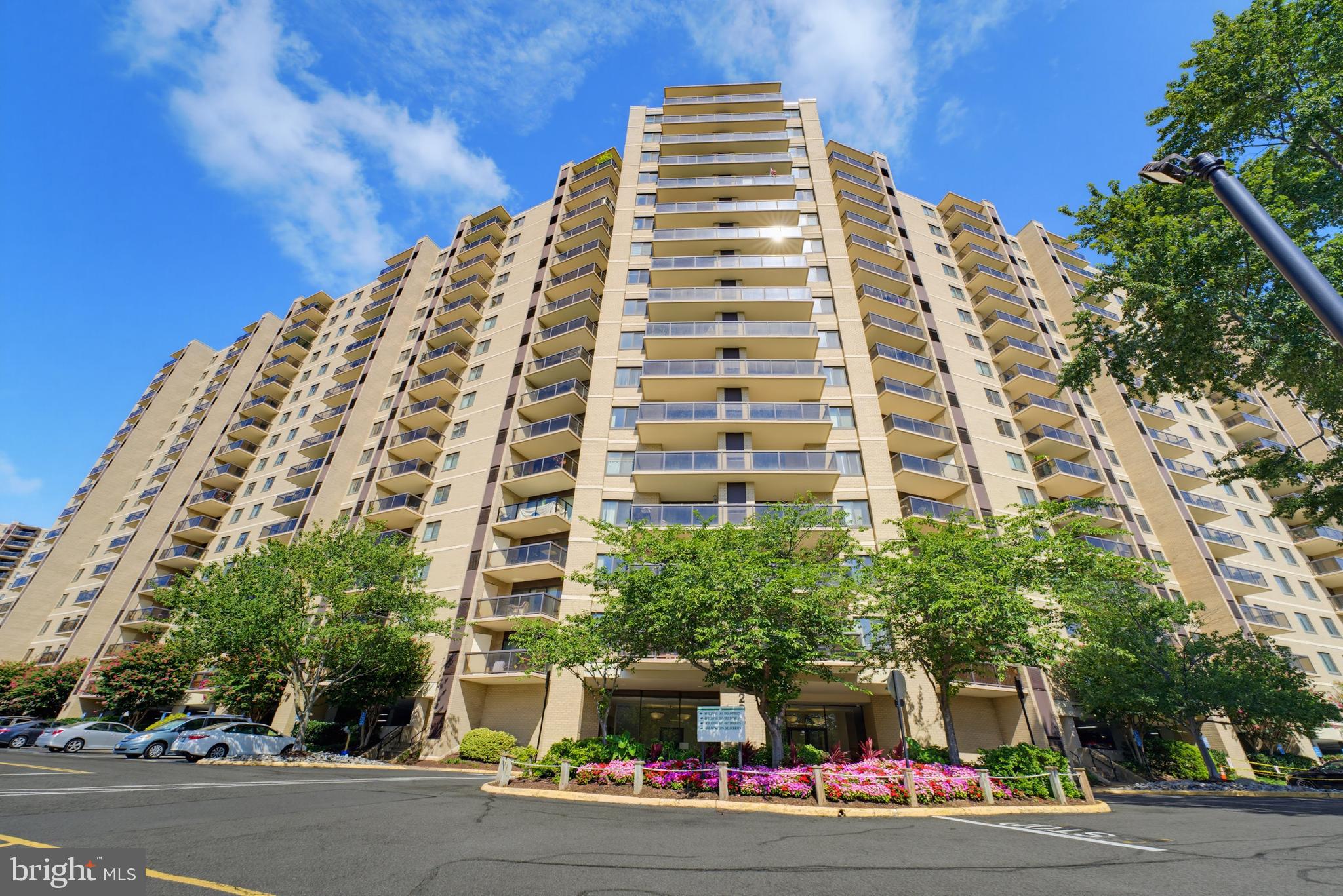 203 YOAKUM PARKWAY 910