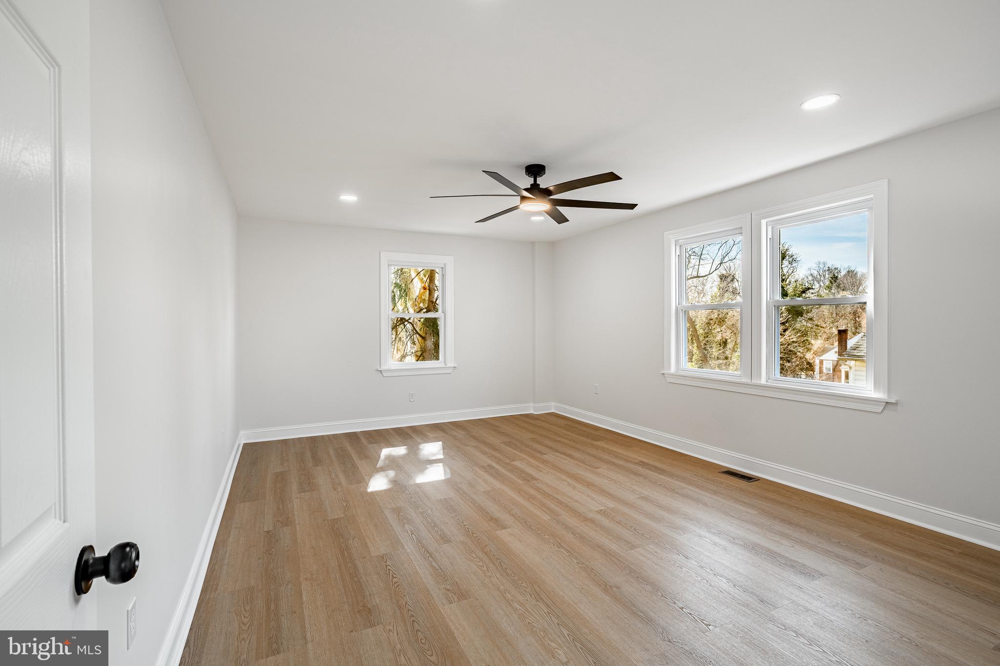 RIDLEY PARK - Residential