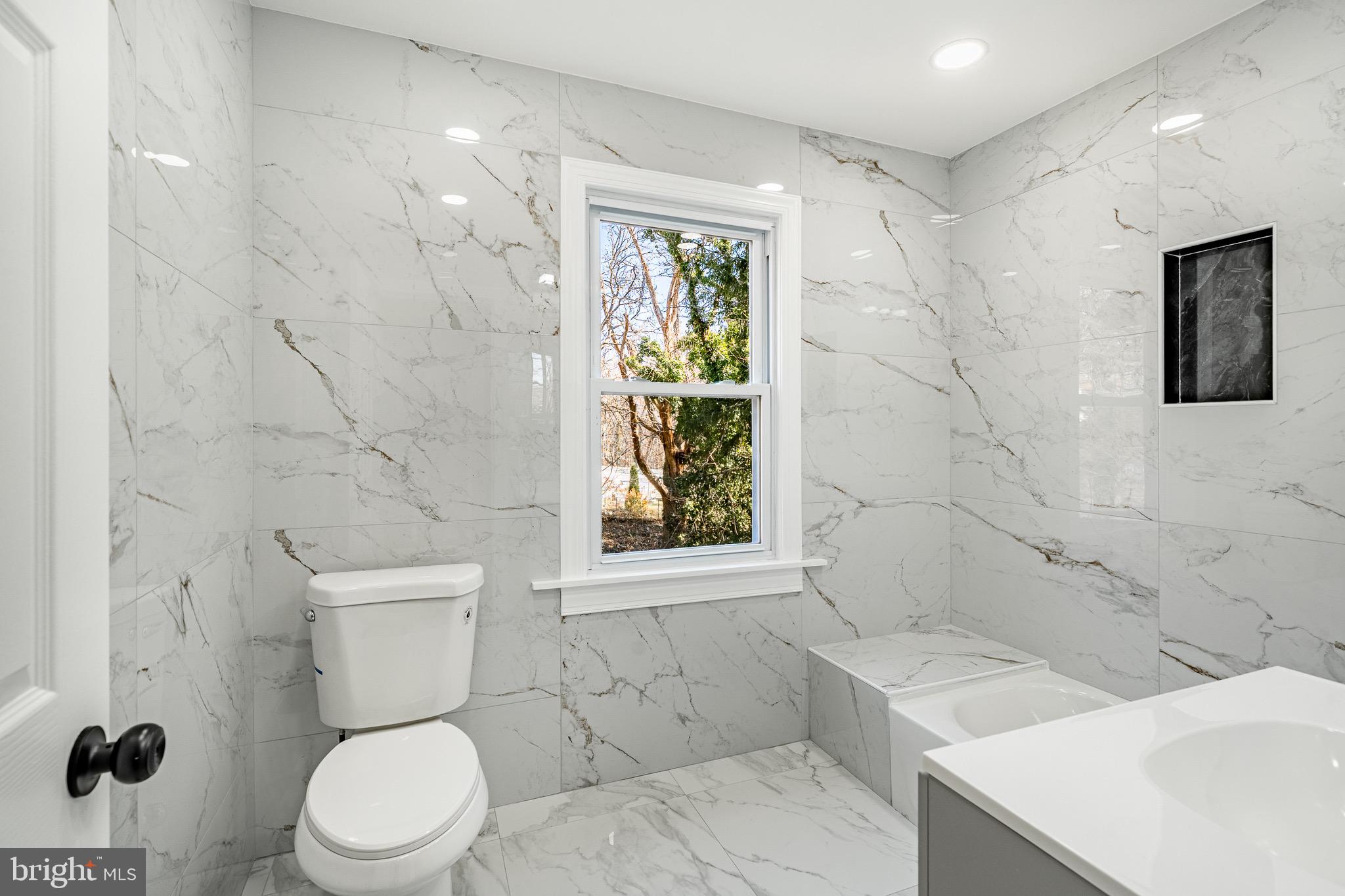 RIDLEY PARK - Residential