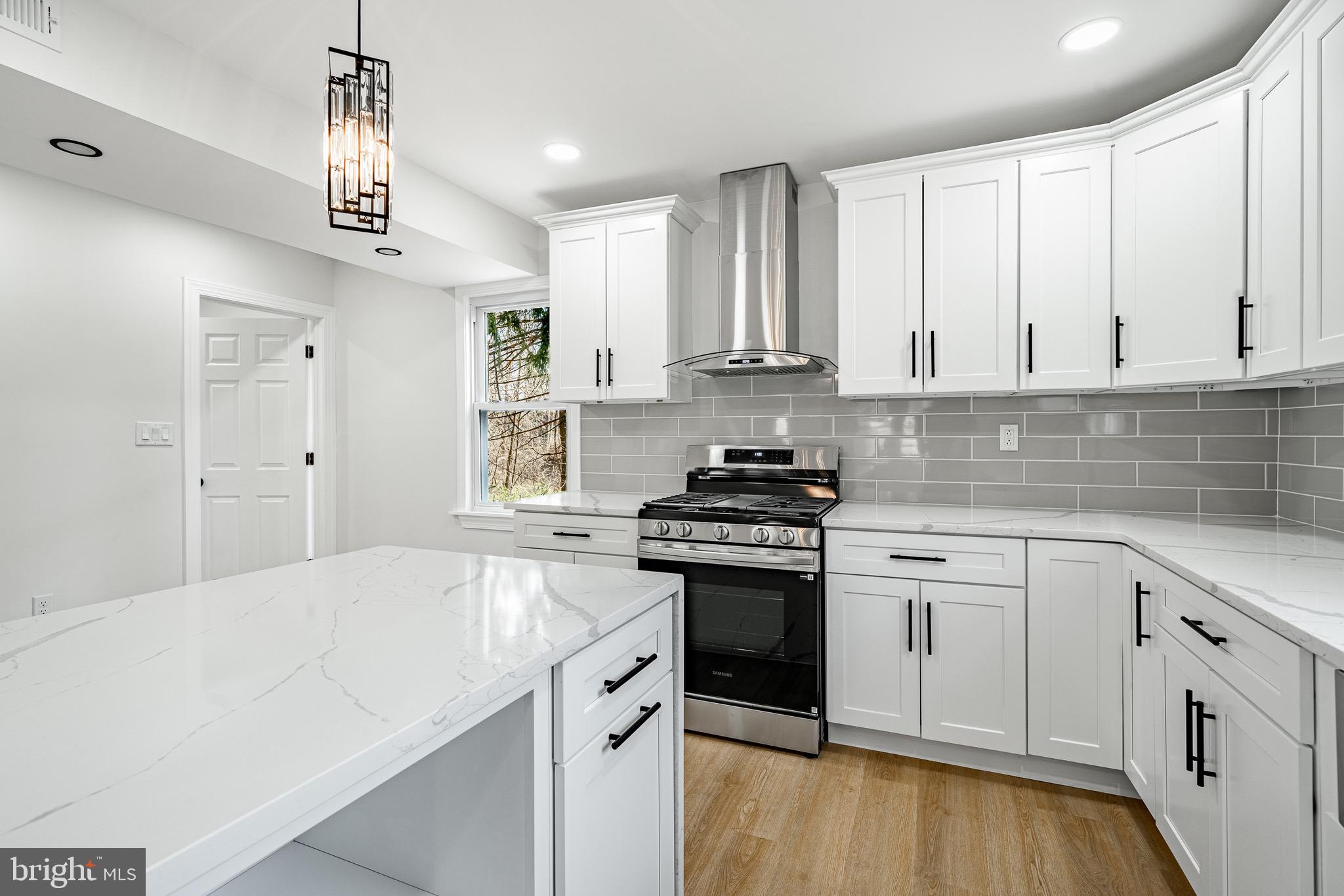 RIDLEY PARK - Residential