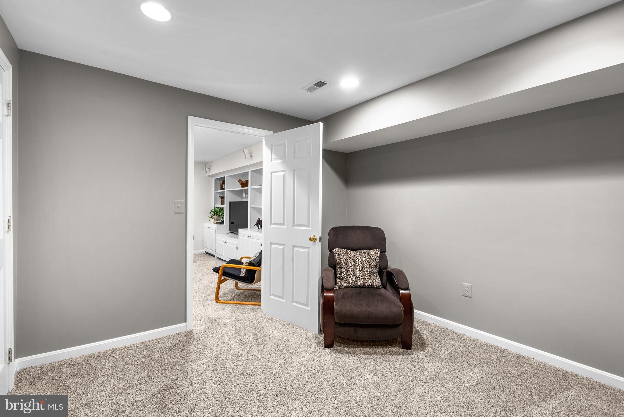 BRIDGEWATER - Residential