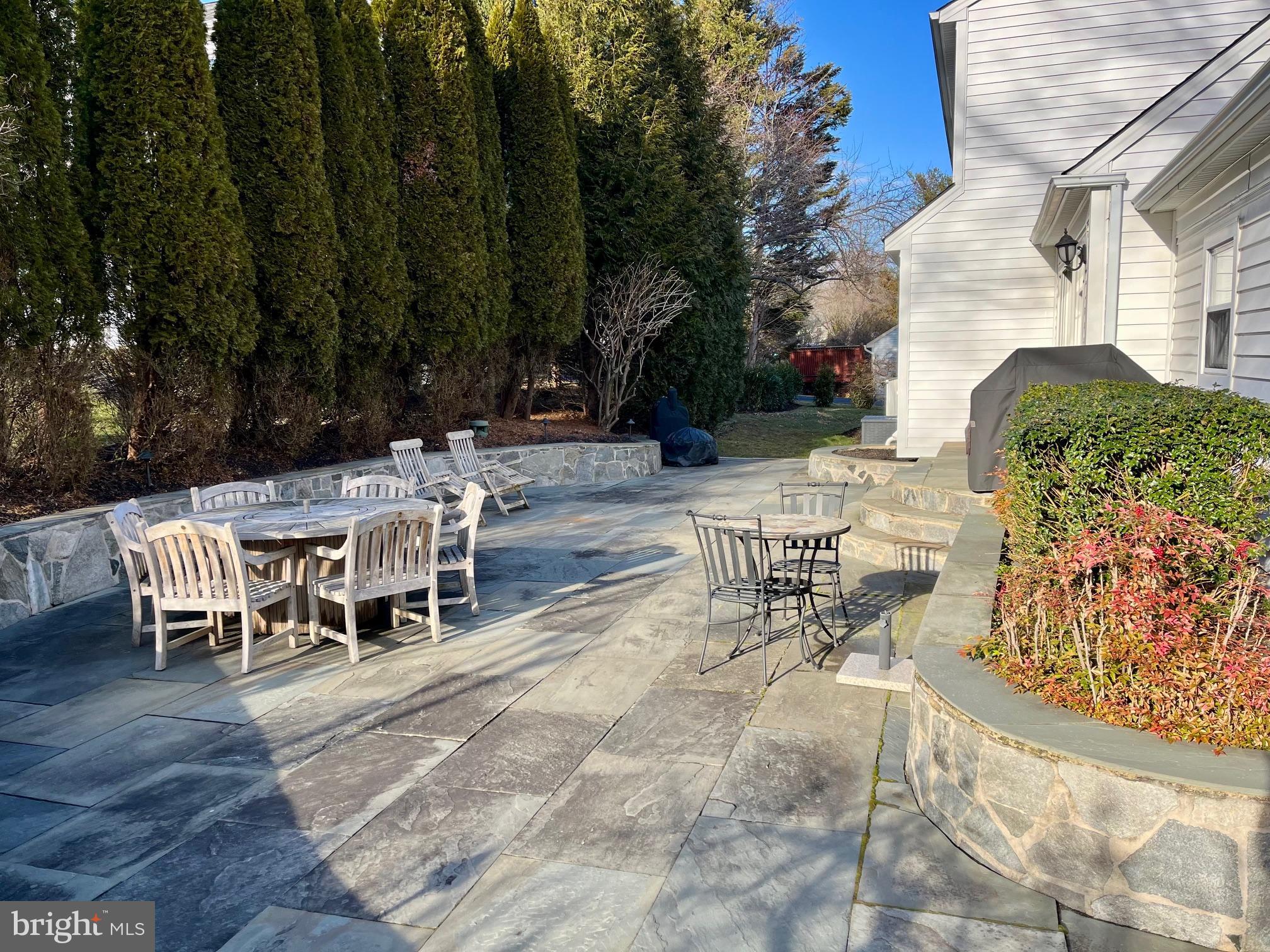 BRIDGEWATER - Residential