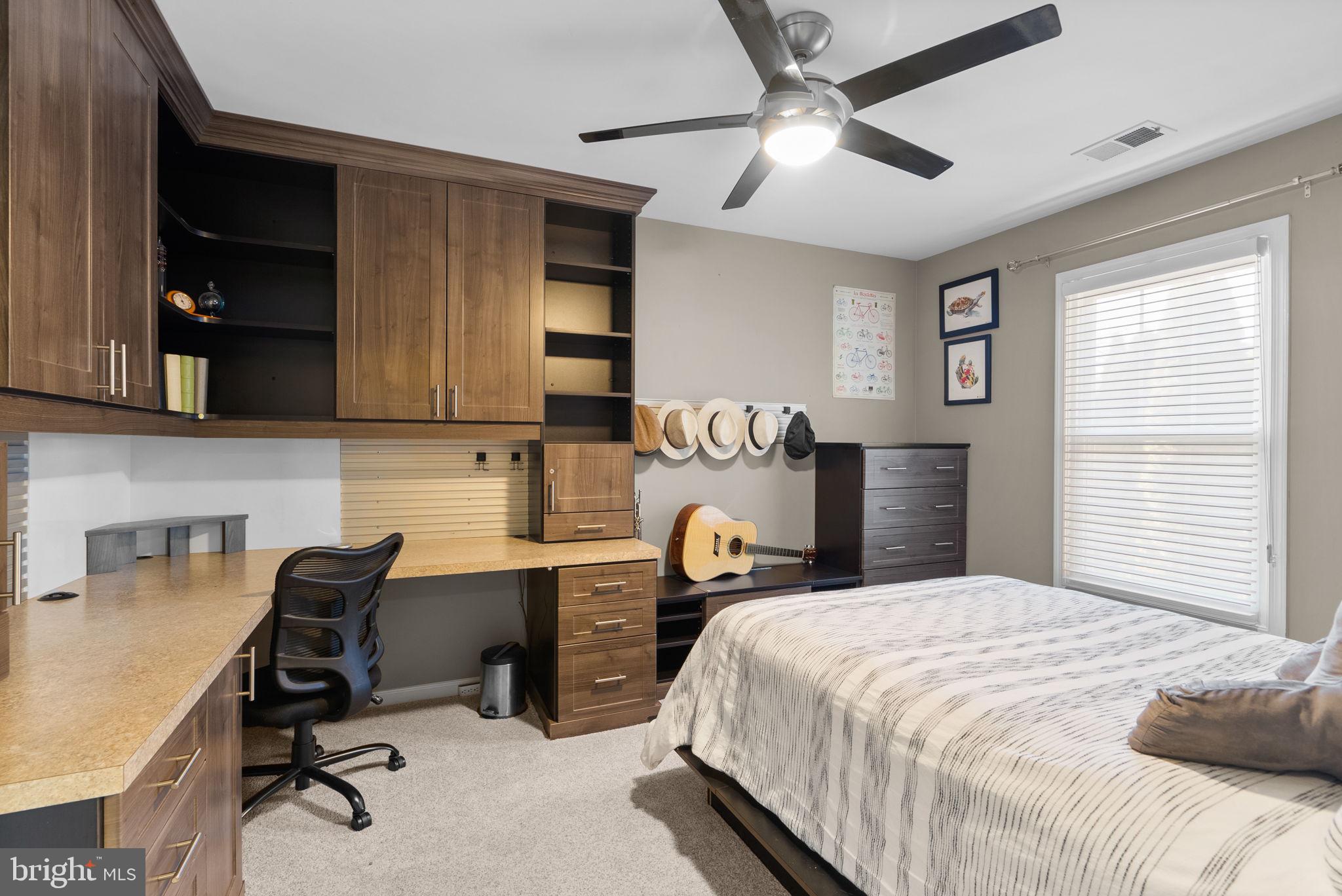 BRIDGEWATER - Residential