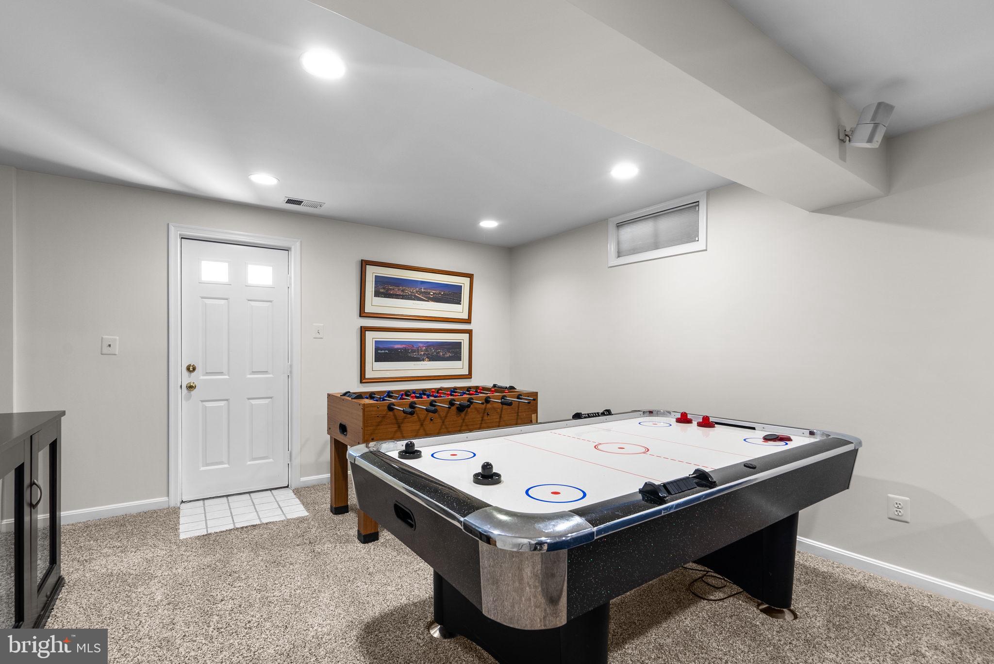 BRIDGEWATER - Residential