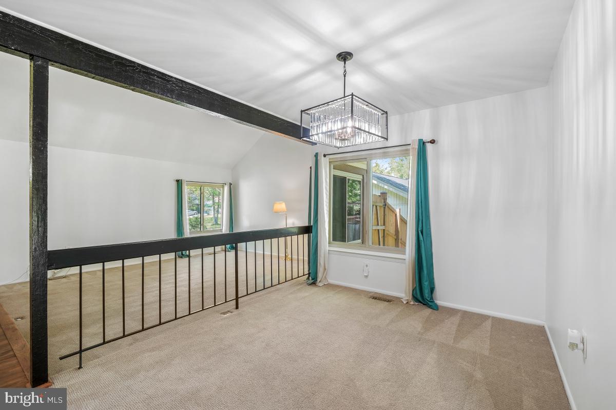 CHARLENE - Residential