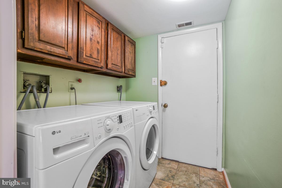 CHARLENE - Residential