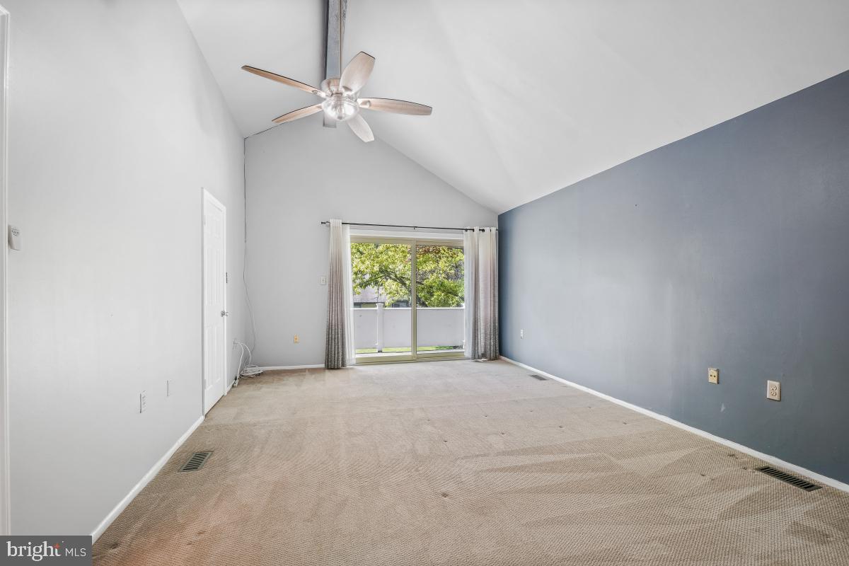 CHARLENE - Residential