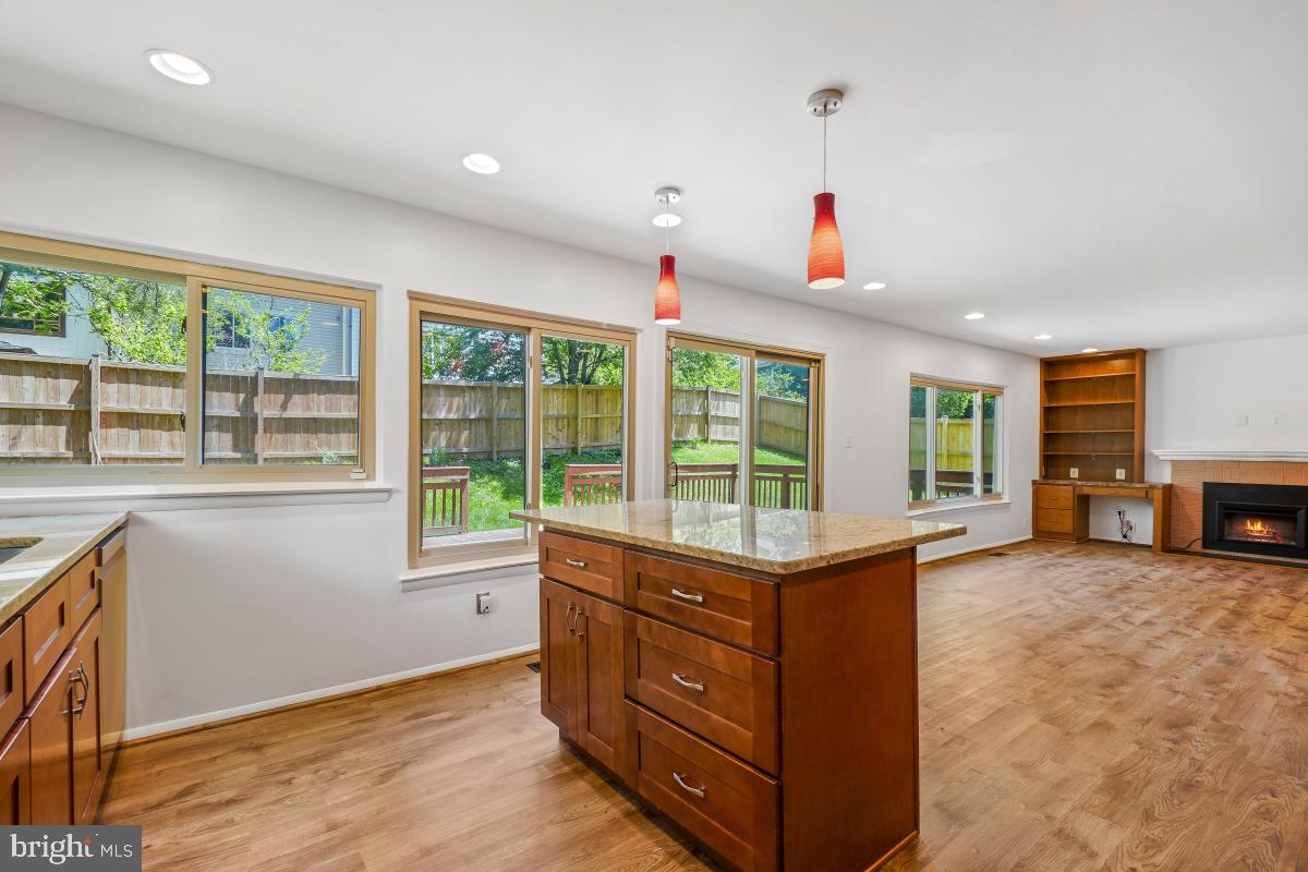 CHARLENE - Residential