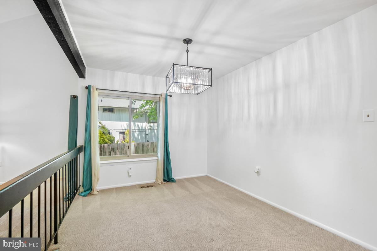 CHARLENE - Residential