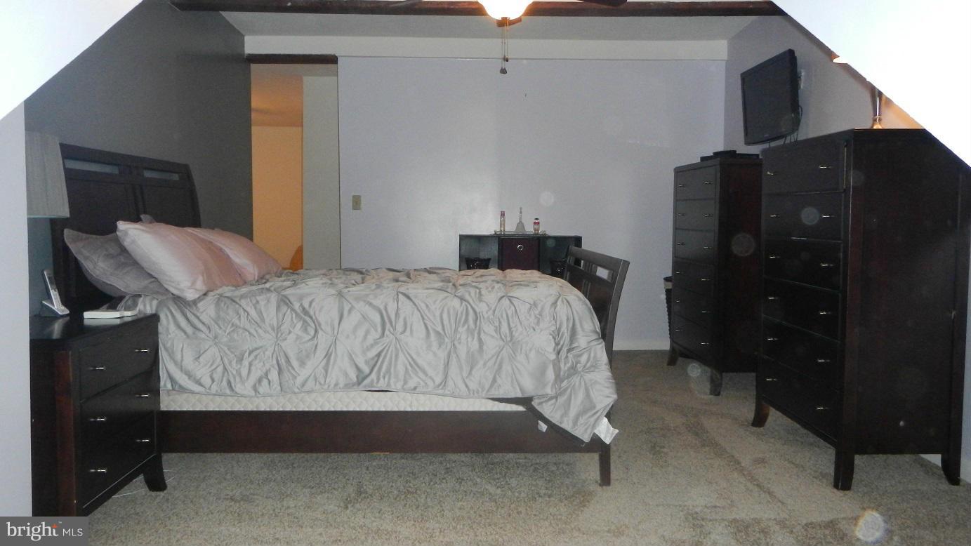 LOCH HAVEN BEACH - Residential