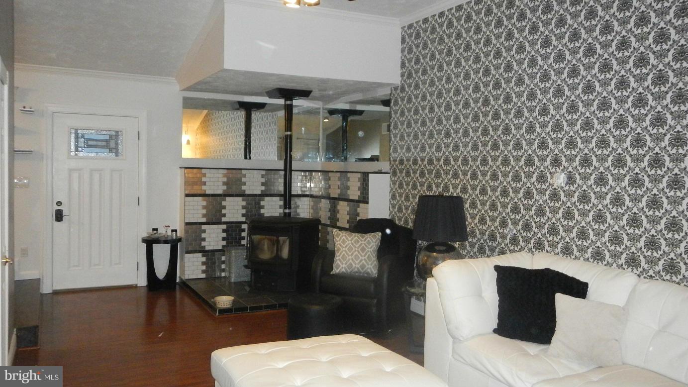 LOCH HAVEN BEACH - Residential