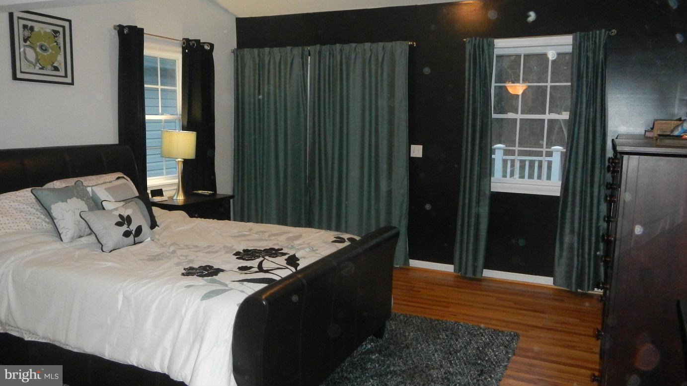 LOCH HAVEN BEACH - Residential