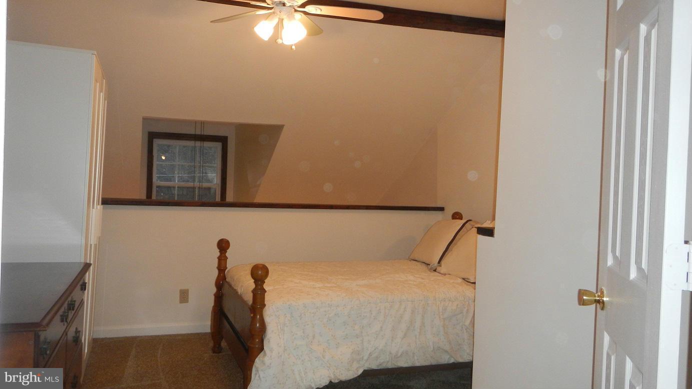 LOCH HAVEN BEACH - Residential