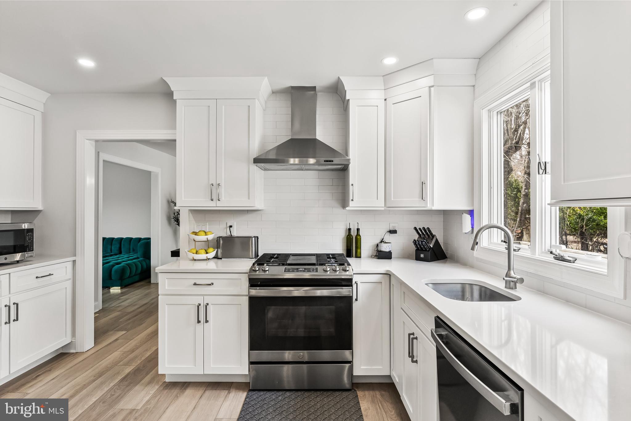 HOOT OWL ESTATES - Residential