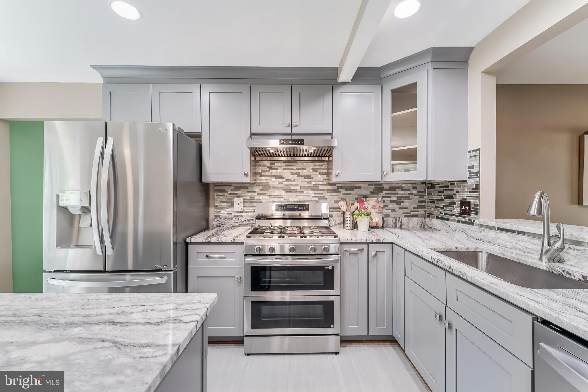 FRANKLIN FARM - Residential
