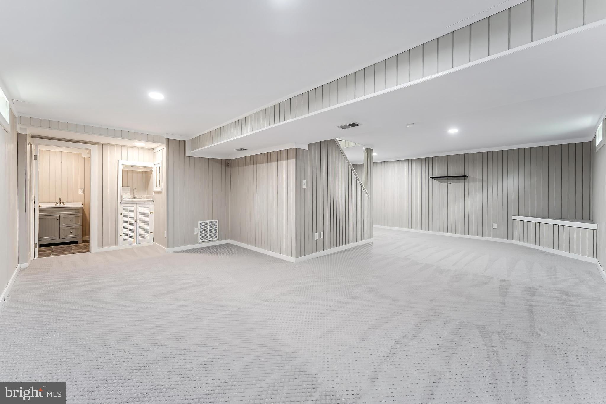 FRANKLIN FARM - Residential