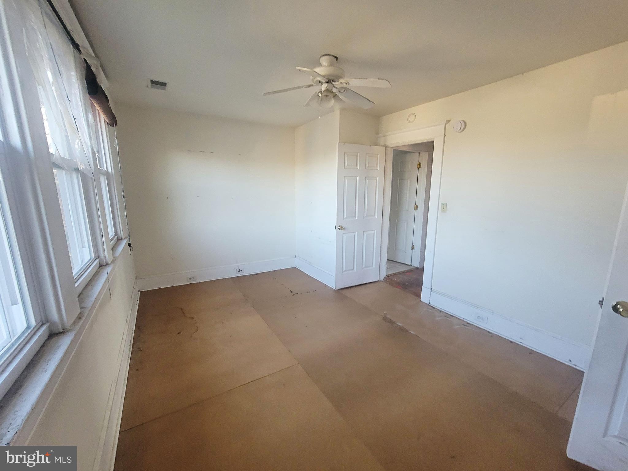 WILLIAM BORGMANN - Residential