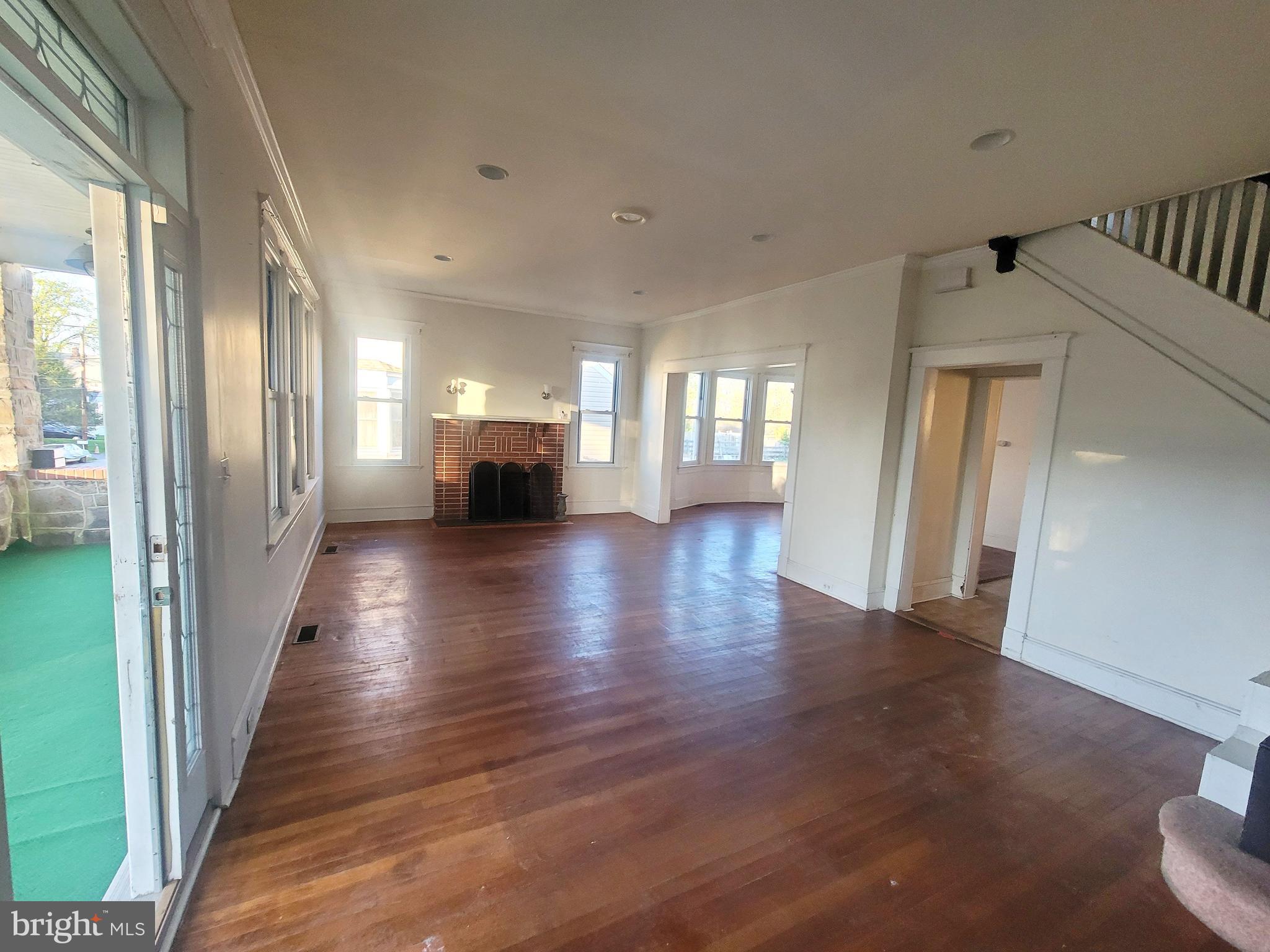 WILLIAM BORGMANN - Residential