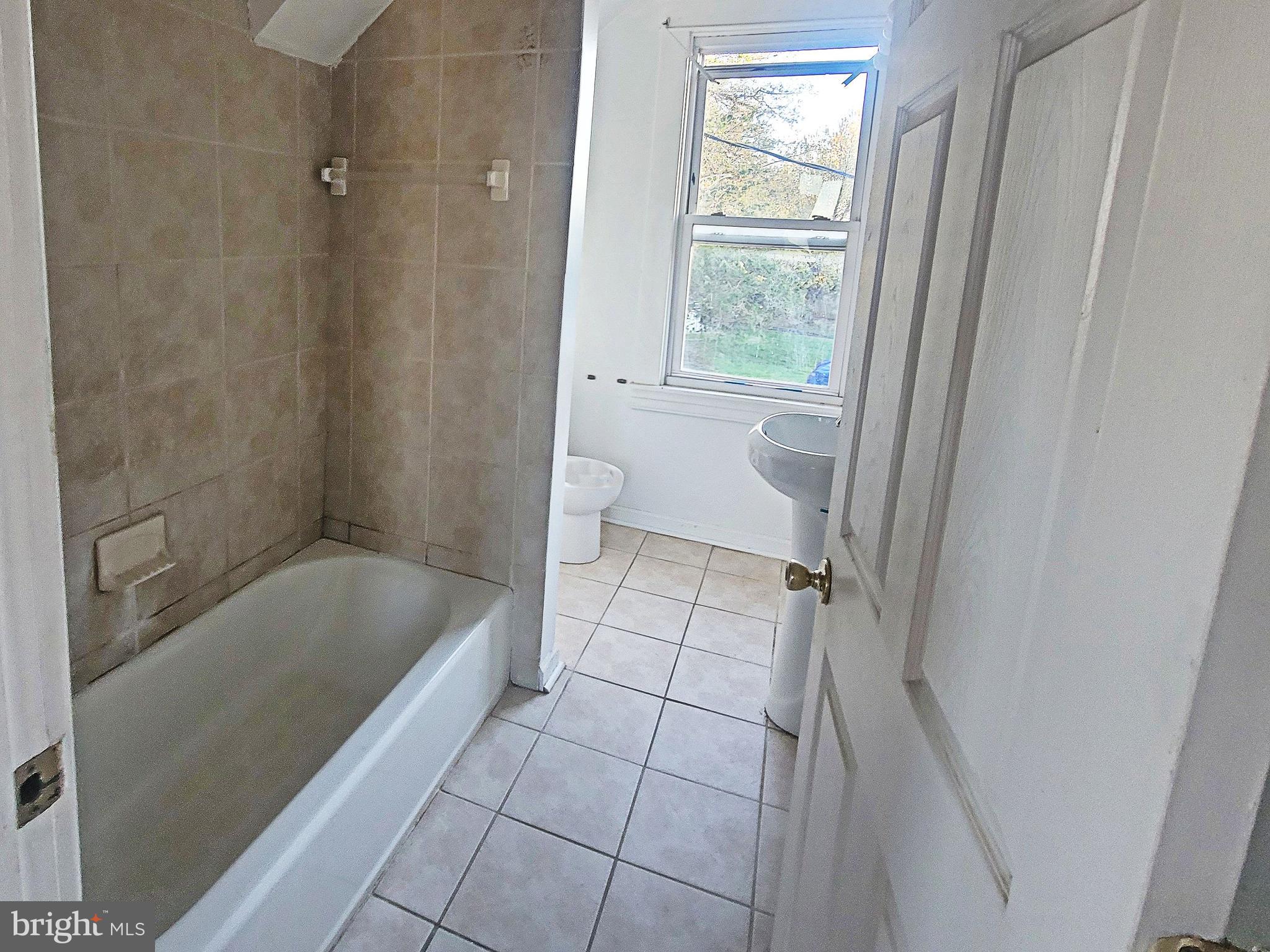 WILLIAM BORGMANN - Residential