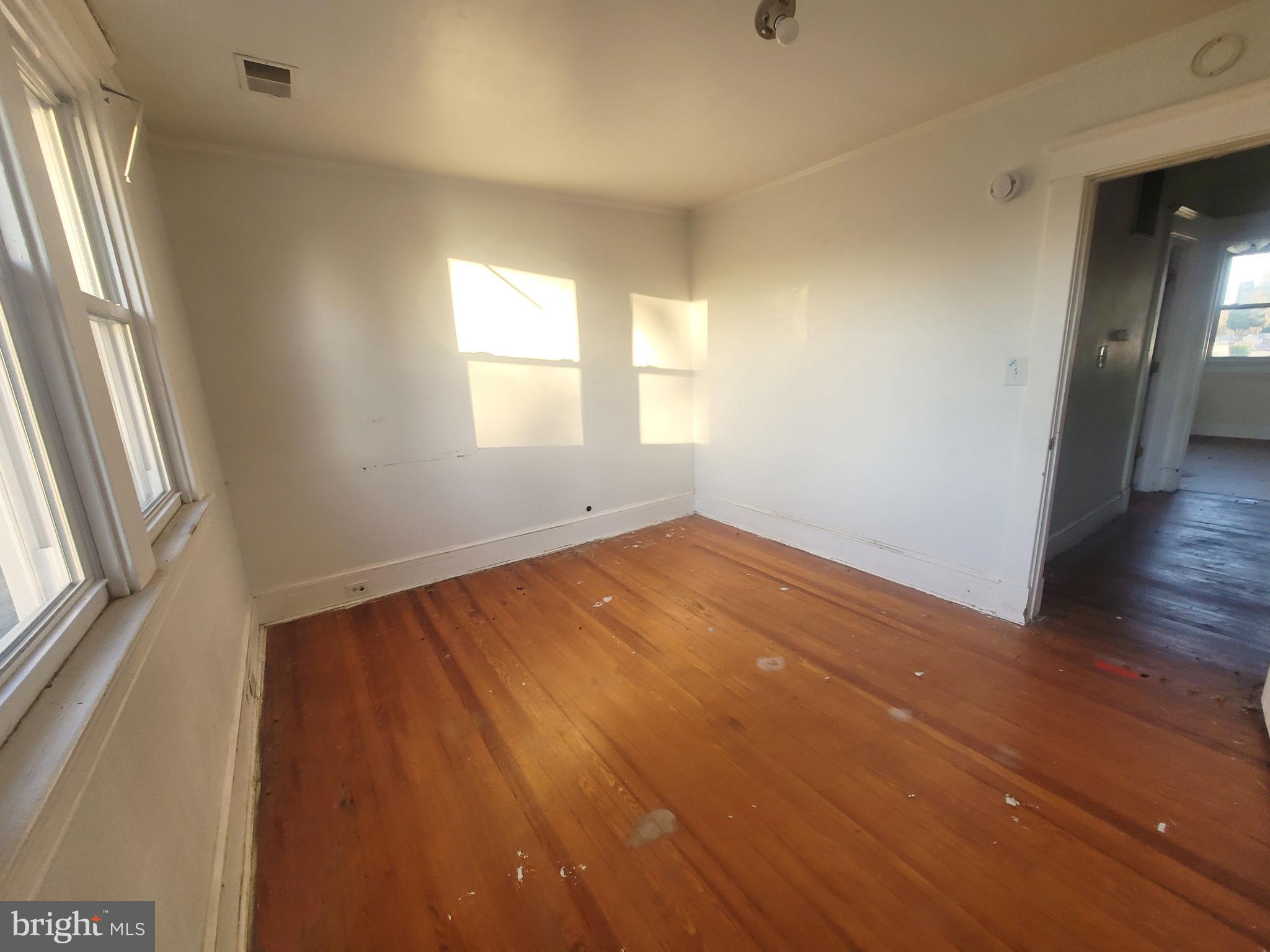 WILLIAM BORGMANN - Residential