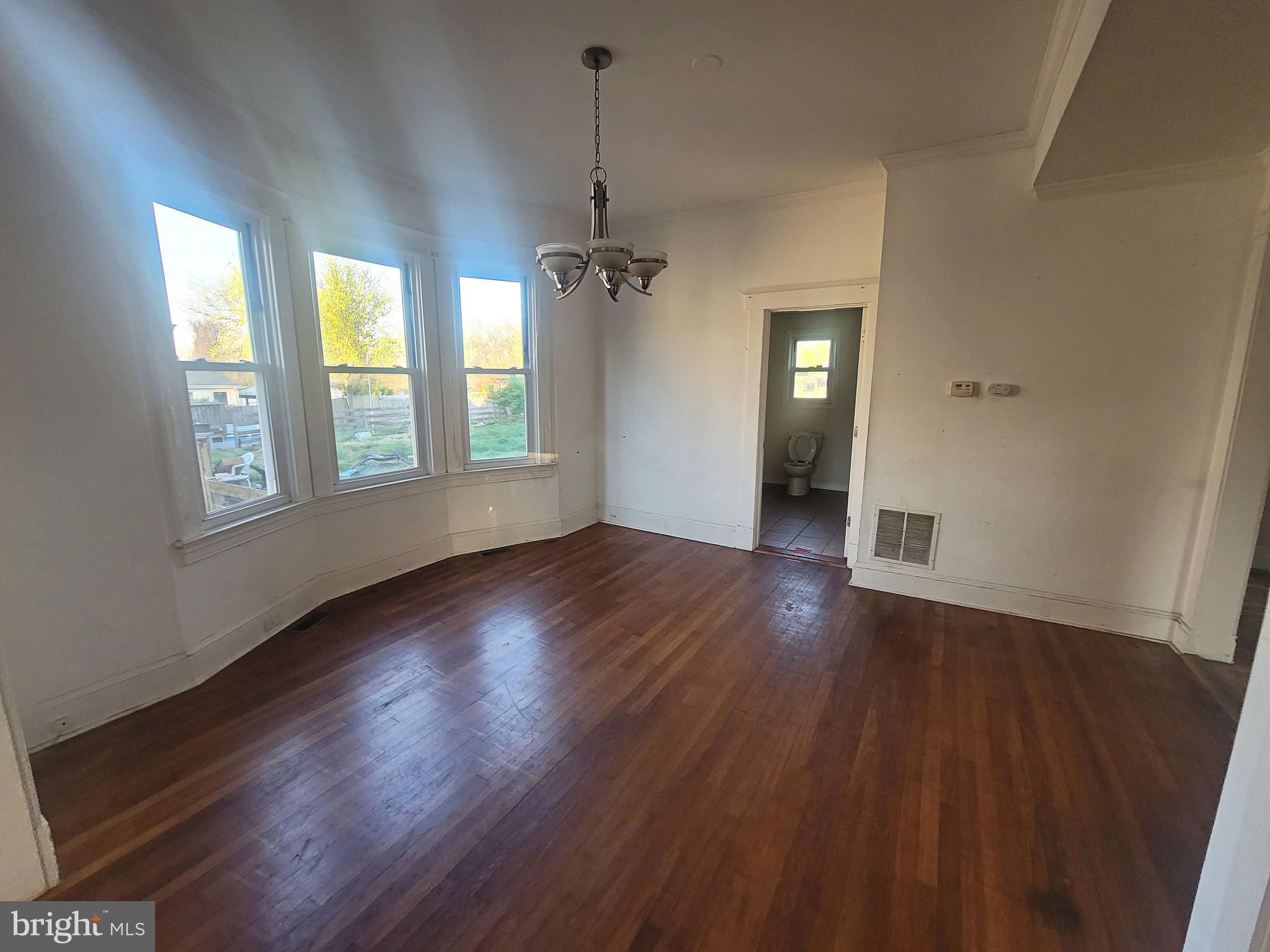 WILLIAM BORGMANN - Residential